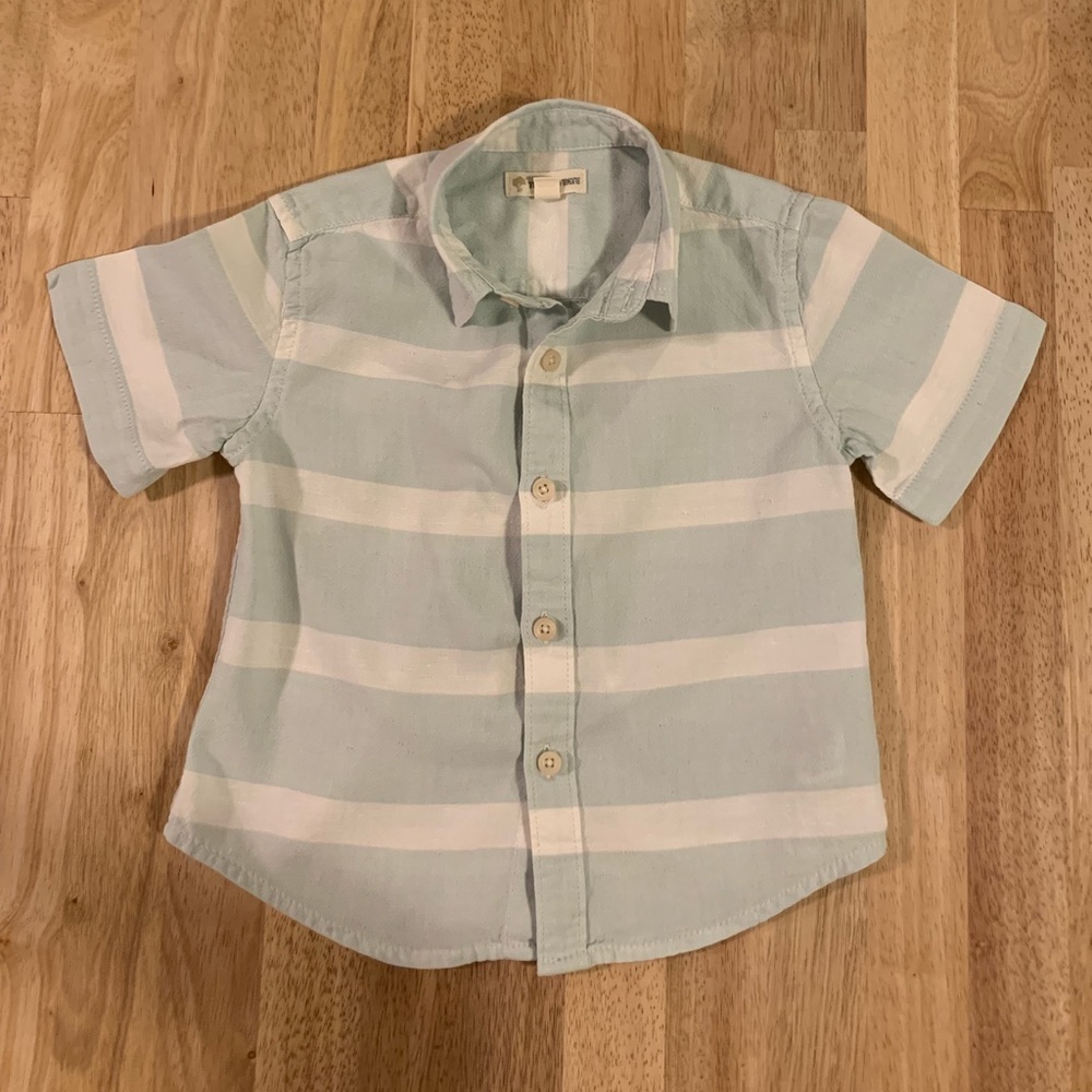 Tucker and Tate striped shirt sleeve button down
